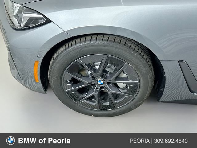 Used 2025 BMW i4 xDrive40i w/ Premium Package image 32