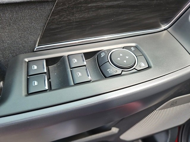 New 2025 Ford F150 Lightning Lariat image 19