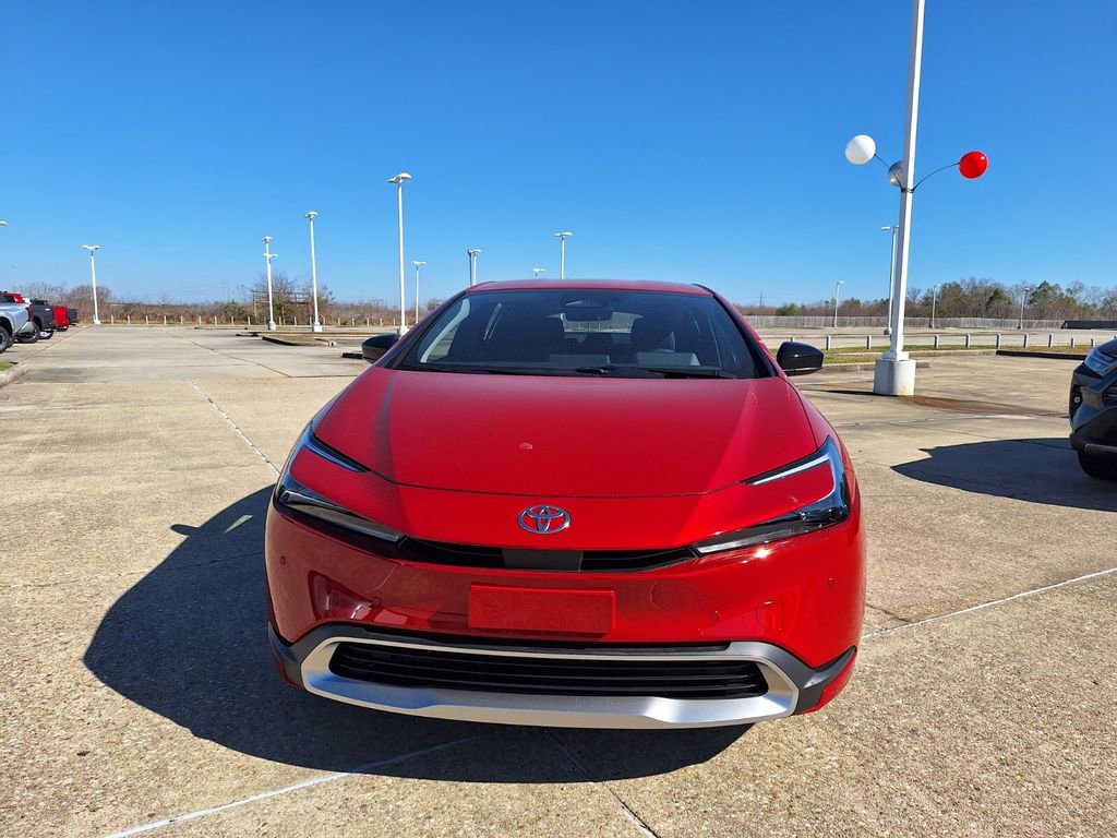 New 2026 Toyota Prius Plug-In Hybrid image 2
