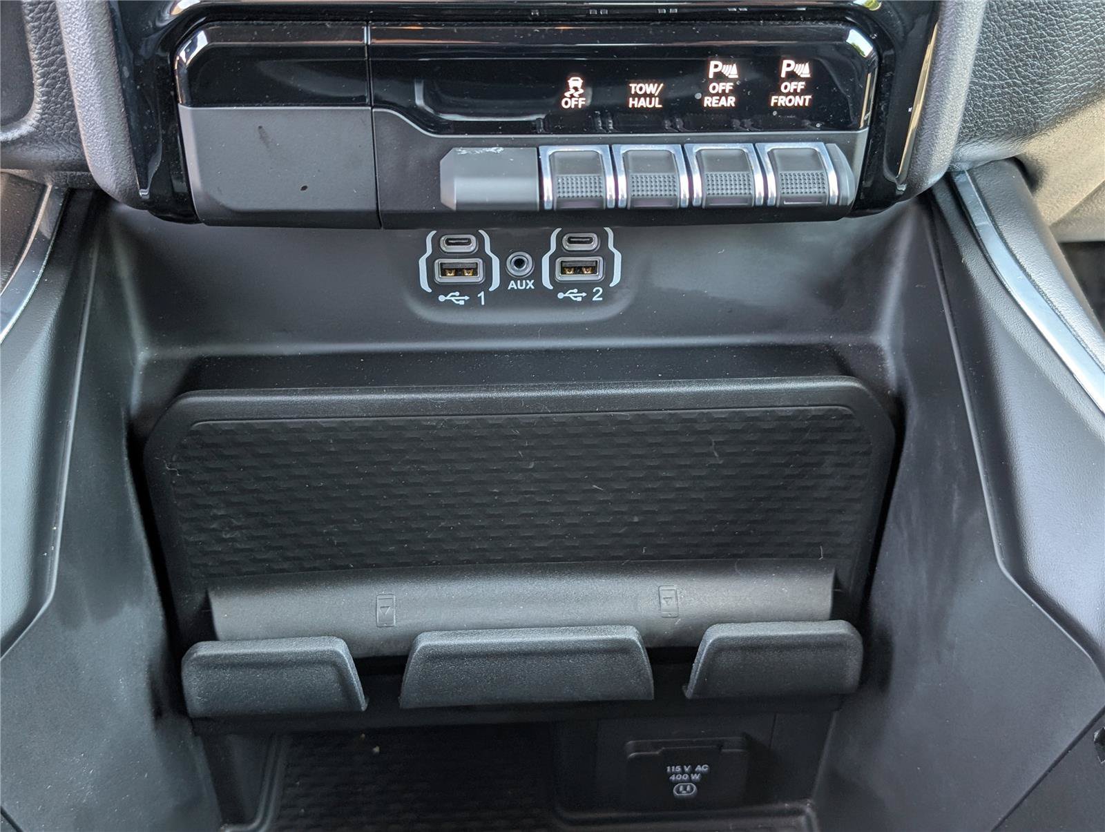 Used 2023 RAM 1500 Laramie AWD/4WD image 26