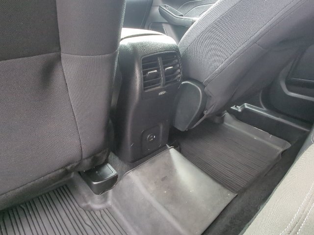 Used 2022 Ford Escape SE w/ SE Sport Appearance Package AWD/4WD image 24