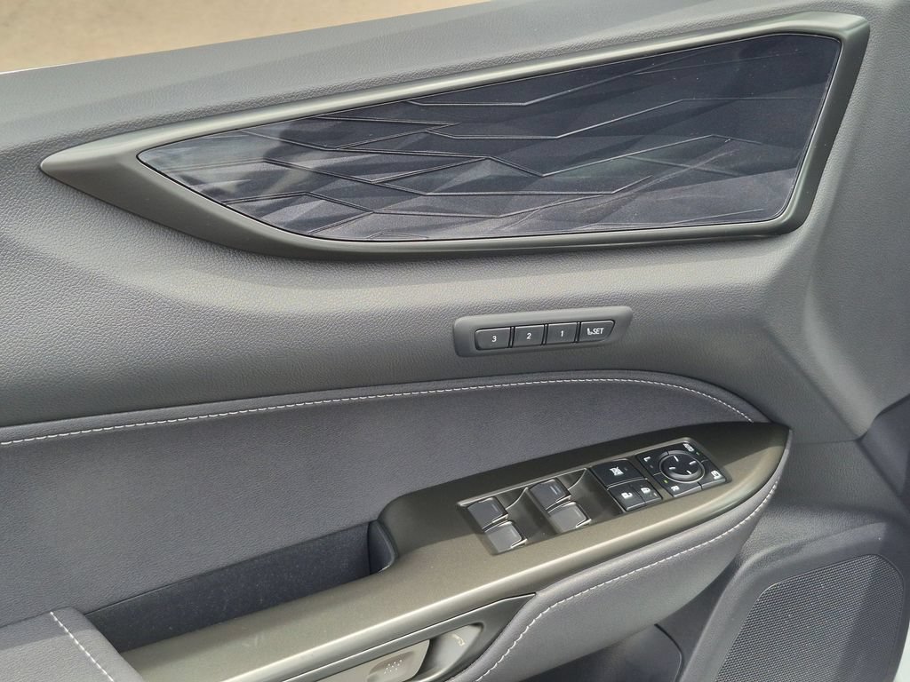 Used 2025 Lexus NX 350h AWD w/ Accessory Package (2T) image 14