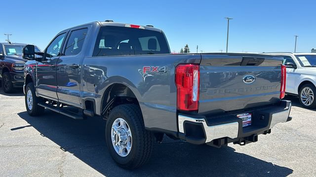 New 2026 Ford F250 XLT w/ FX4 Off-Road Package AWD/4WD image 5