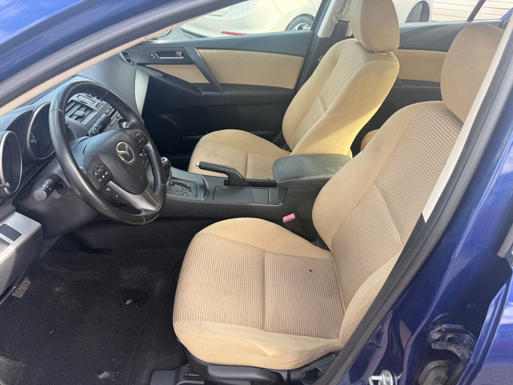 Used 2012 MAZDA MAZDA3 i Touring FWD image 8