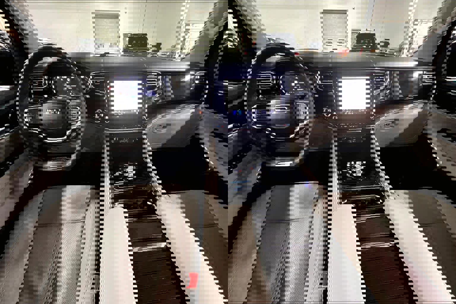 Used 2022 Jeep Wagoneer Series I w/ Premium Group I image 16