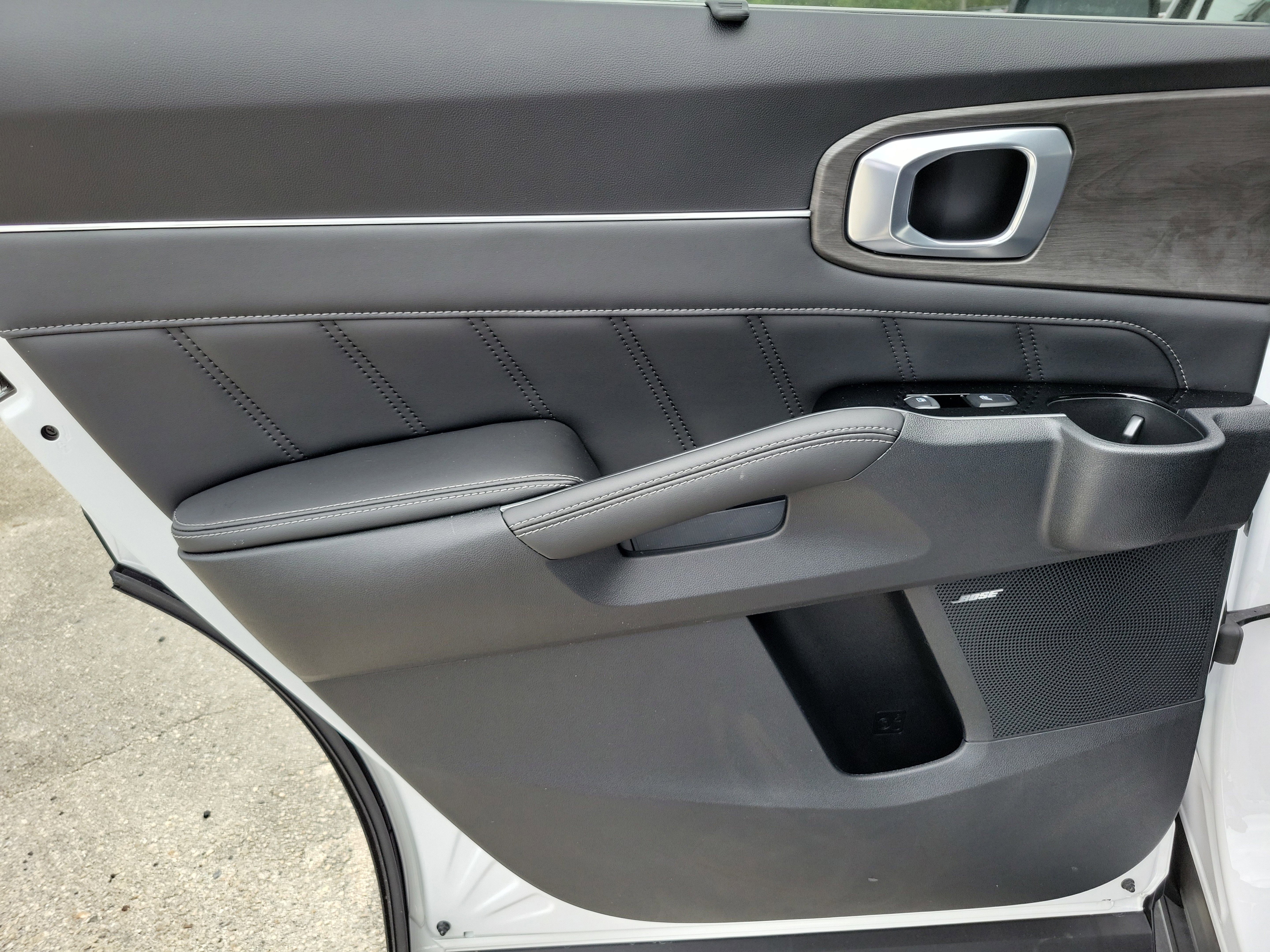 New 2025 Kia Sorento SX Prestige image 17