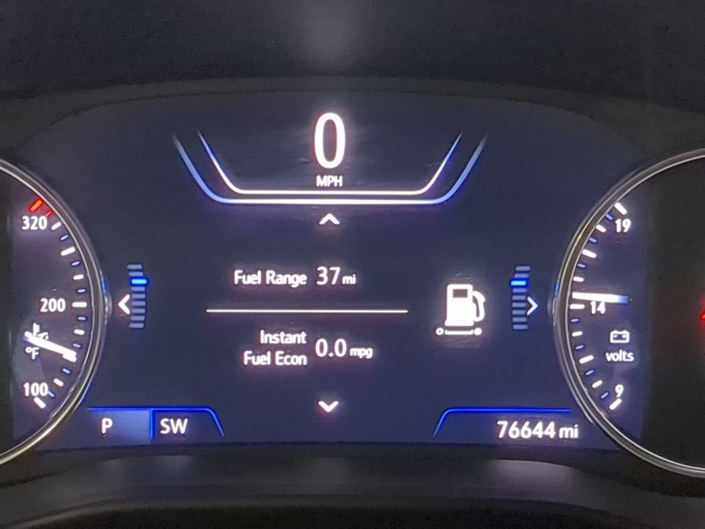 Used 2021 Buick Enclave Avenir w/ Avenir Technology Package AWD/4WD image 39