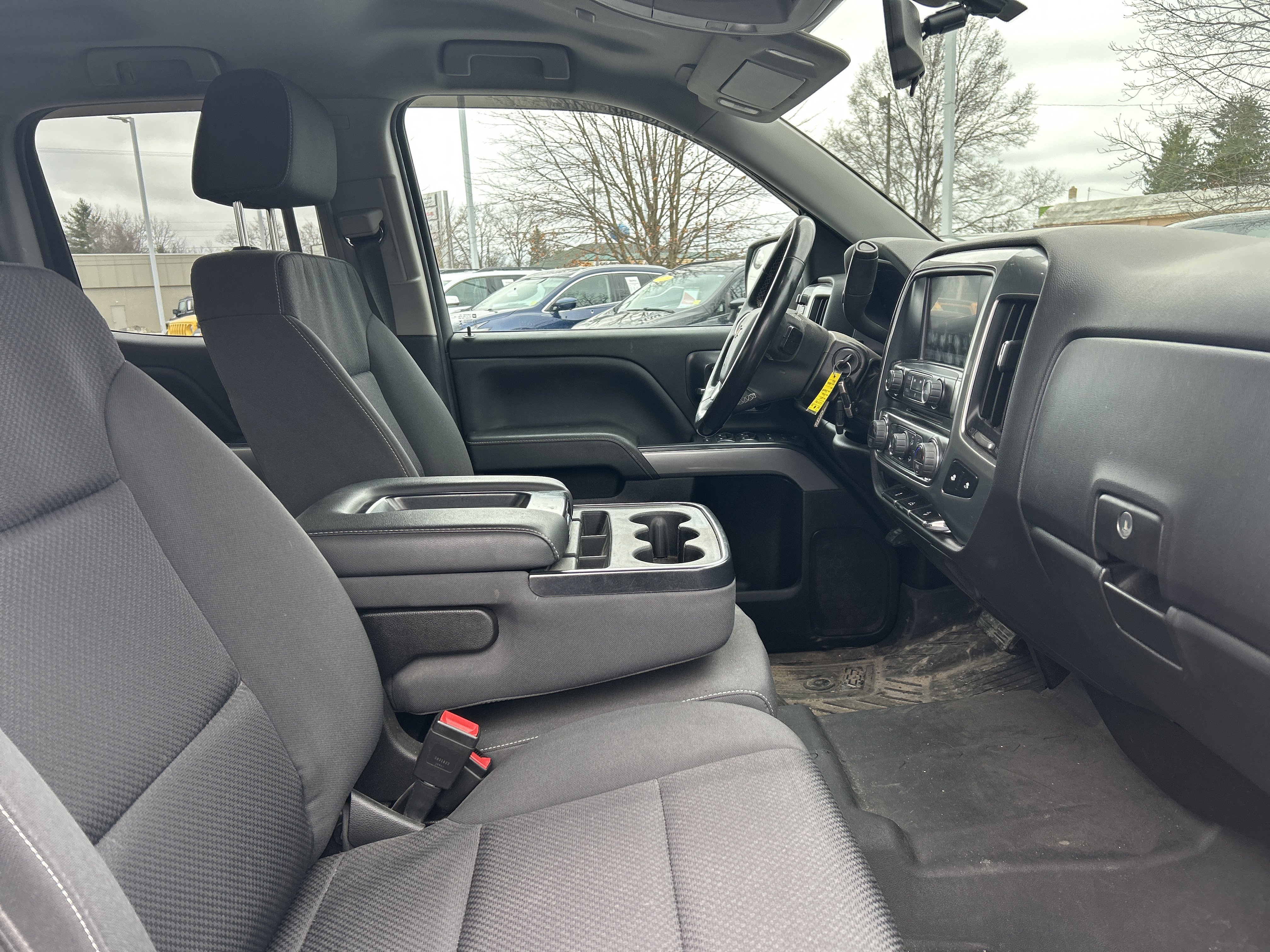 Used 2019 Chevrolet Silverado 1500 LT w/ LPO, Black Pack AWD/4WD image 10