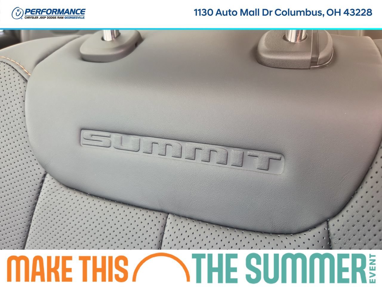 New 2026 Jeep Grand Cherokee L Summit w/ Obsidian Package AWD/4WD image 40