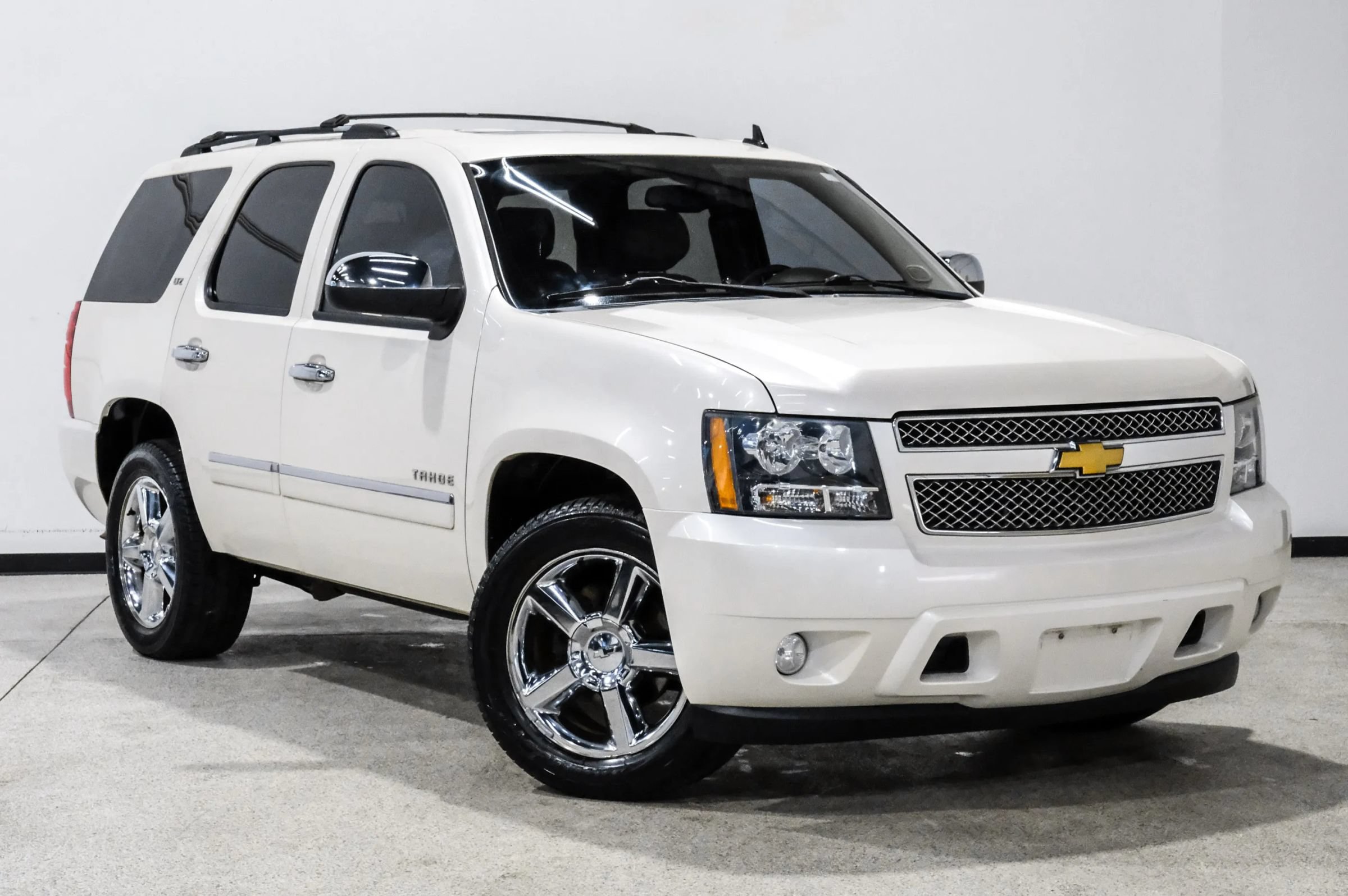 Used 2013 Chevrolet Tahoe LTZ RWD image 4