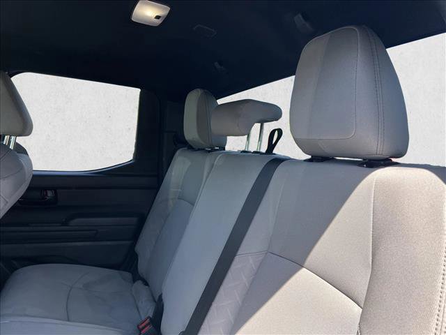 Certified 2024 Toyota Tacoma SR5 AWD/4WD image 19
