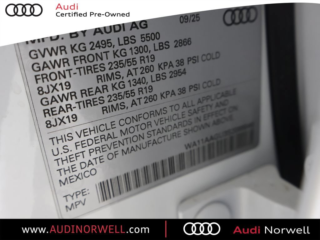 Certified 2025 Audi Q5 Premium w/ Convenience Package AWD/4WD image 3
