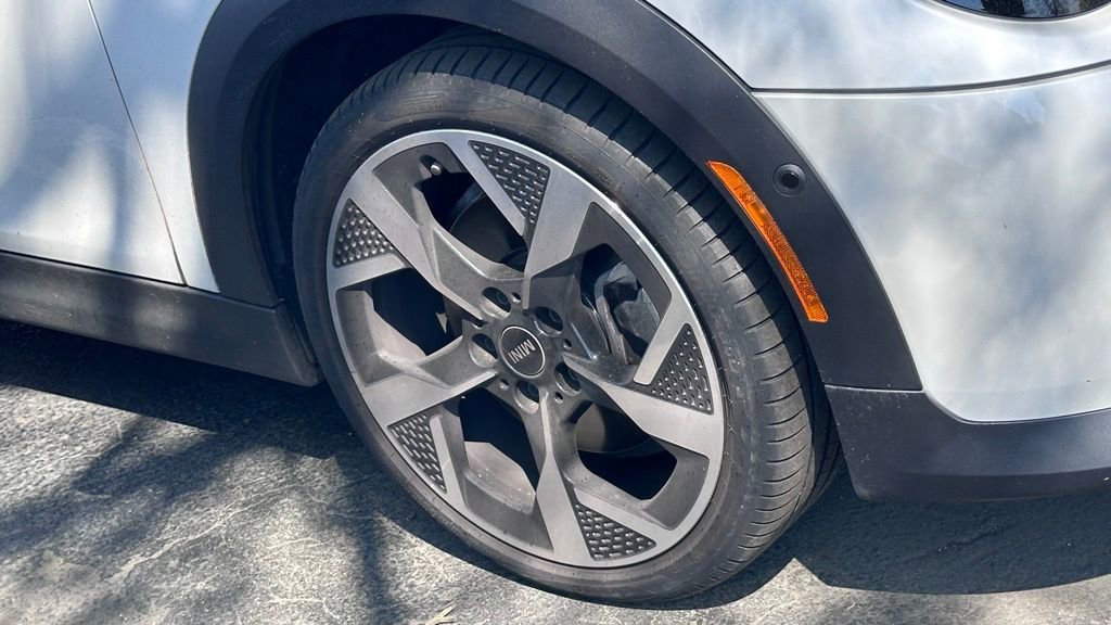 Used 2025 MINI Cooper S FWD image 4