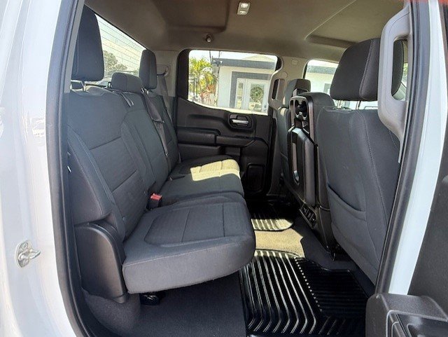 Used 2020 Chevrolet Silverado 1500 LT w/ Convenience Package image 19