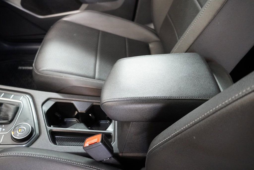Used 2019 Volkswagen Tiguan S image 23