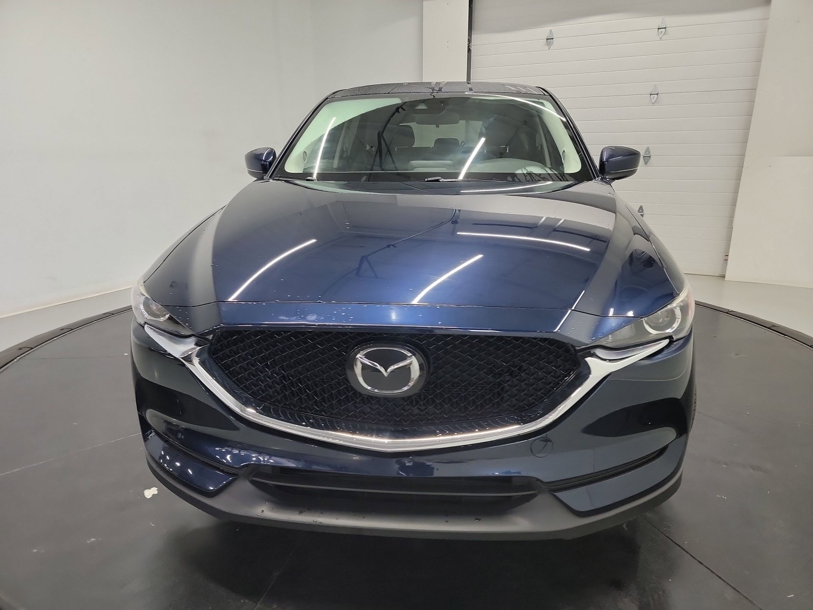 Used 2019 MAZDA CX-5 Touring AWD/4WD image 2