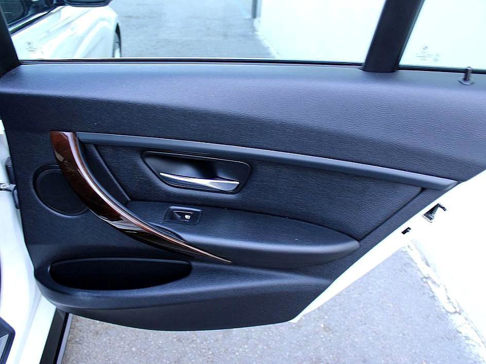 Used 2013 BMW 328i Sedan image 16