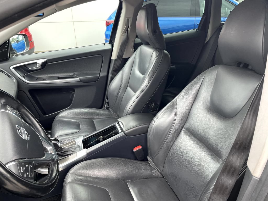 Used 2014 Volvo XC60 3.2 AWD/4WD image 10
