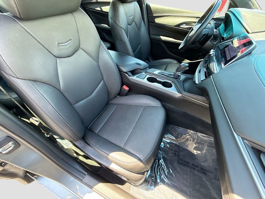 Used 2020 Cadillac CT4 Premium Luxury RWD image 14