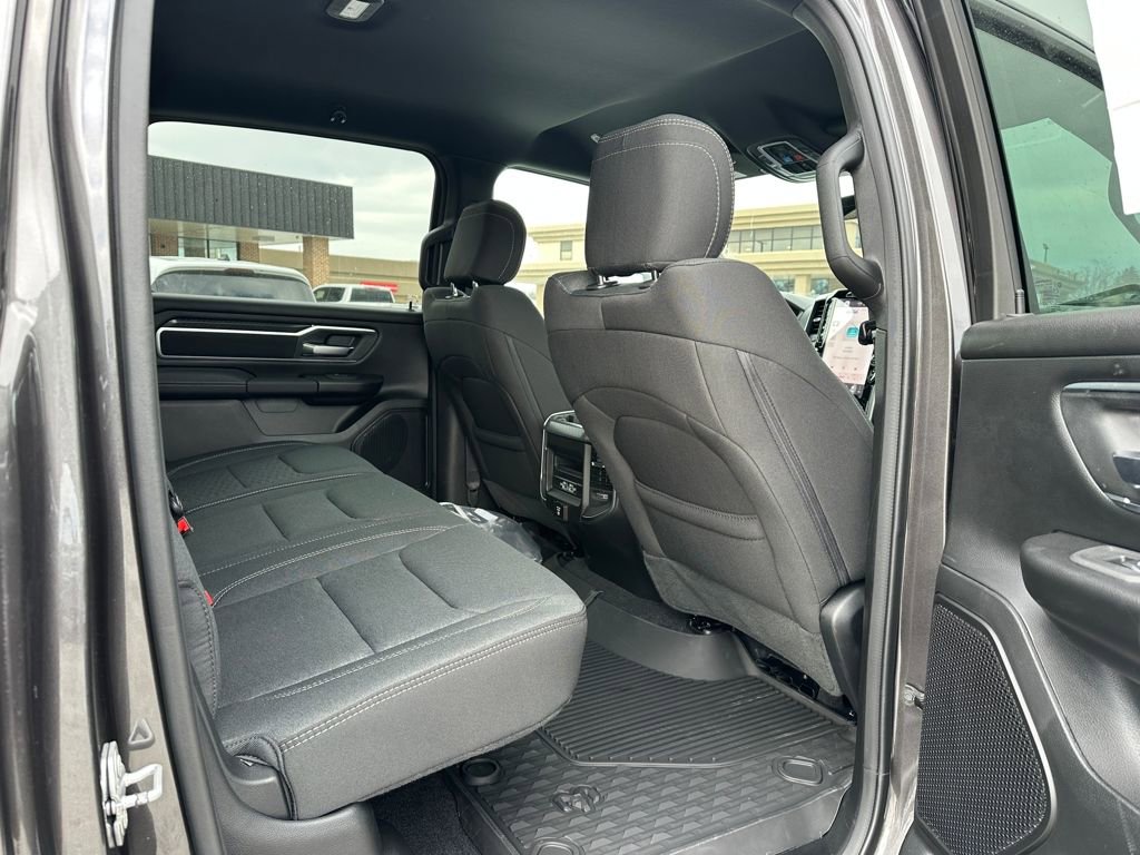 New 2026 RAM 1500 Big Horn AWD/4WD image 14