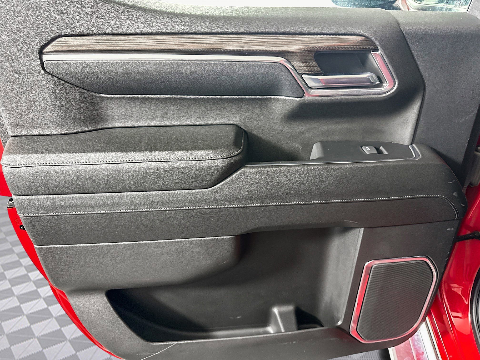 Used 2024 Chevrolet Silverado 1500 LT w/ Protection Package image 26