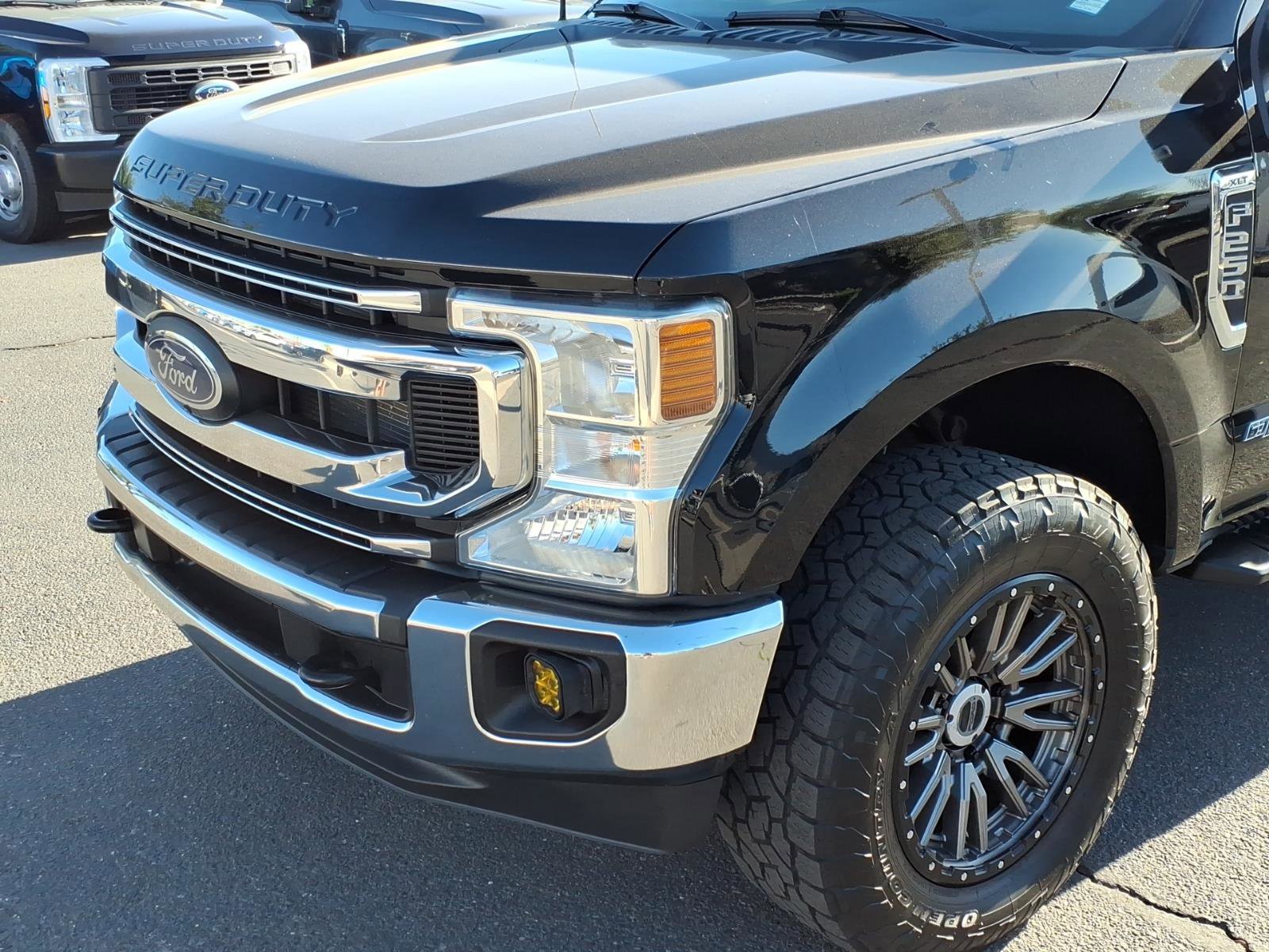 Certified 2021 Ford F250 XLT w/ XLT Value Package image 8