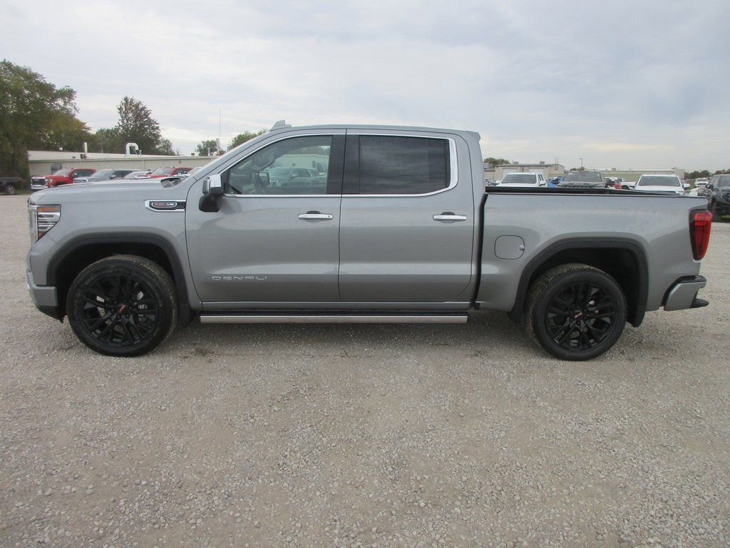 New 2026 GMC Sierra 1500 Denali image 9