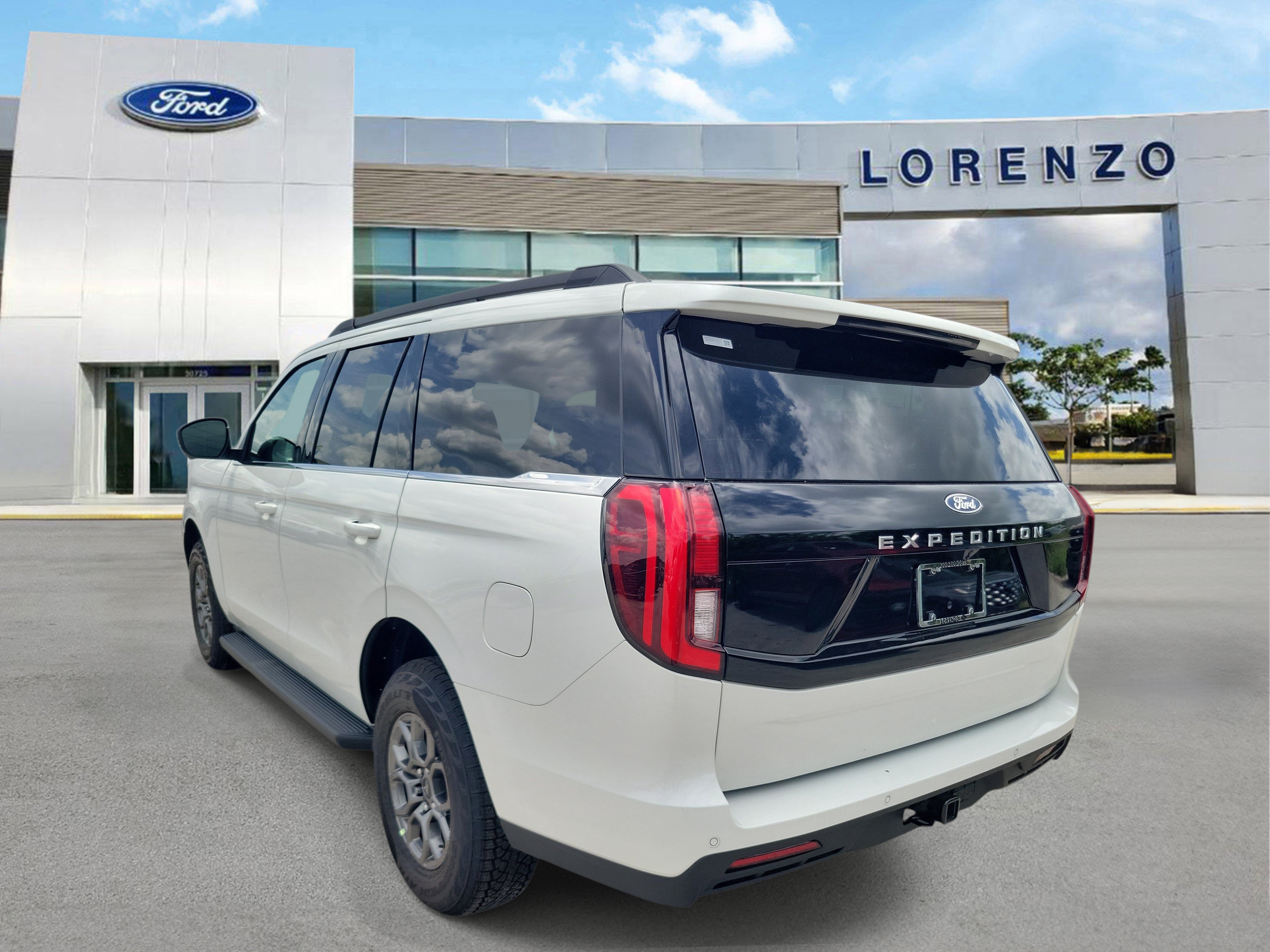 New 2027 Ford Expedition Active RWD image 6
