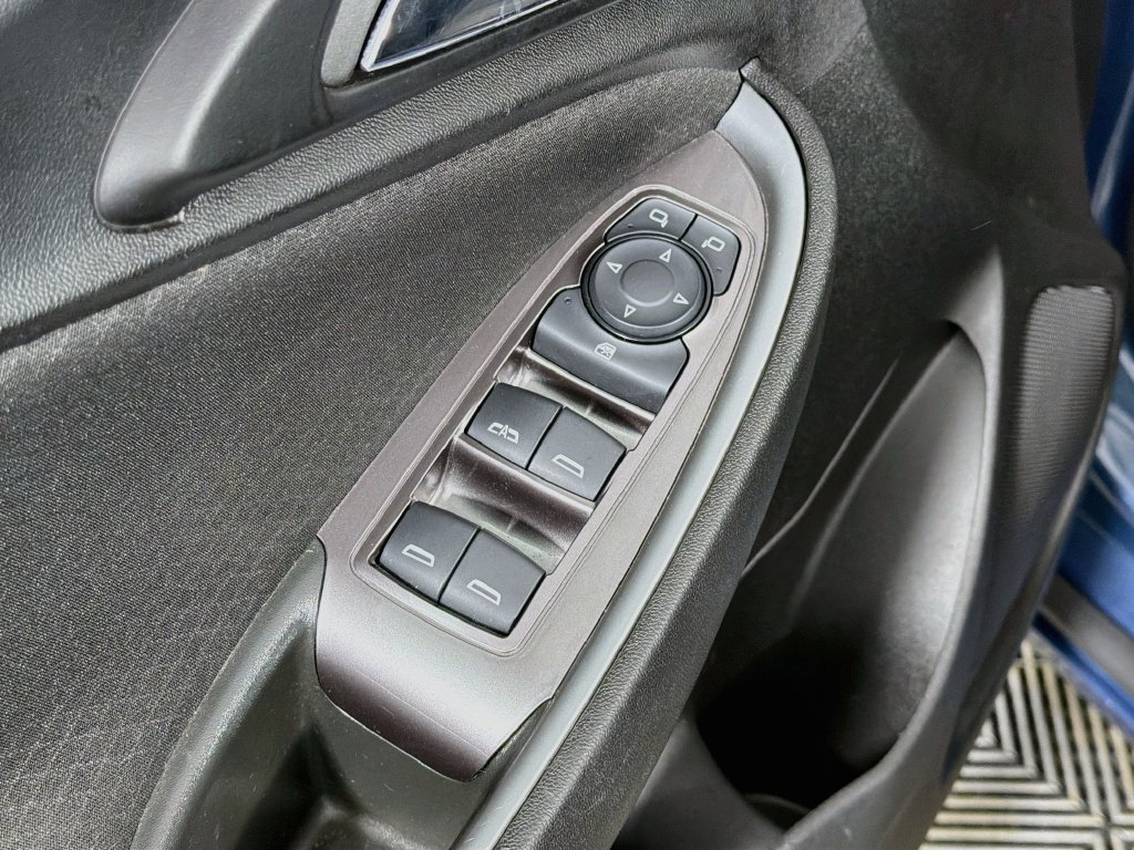 Used 2024 Chevrolet Malibu LT FWD image 17