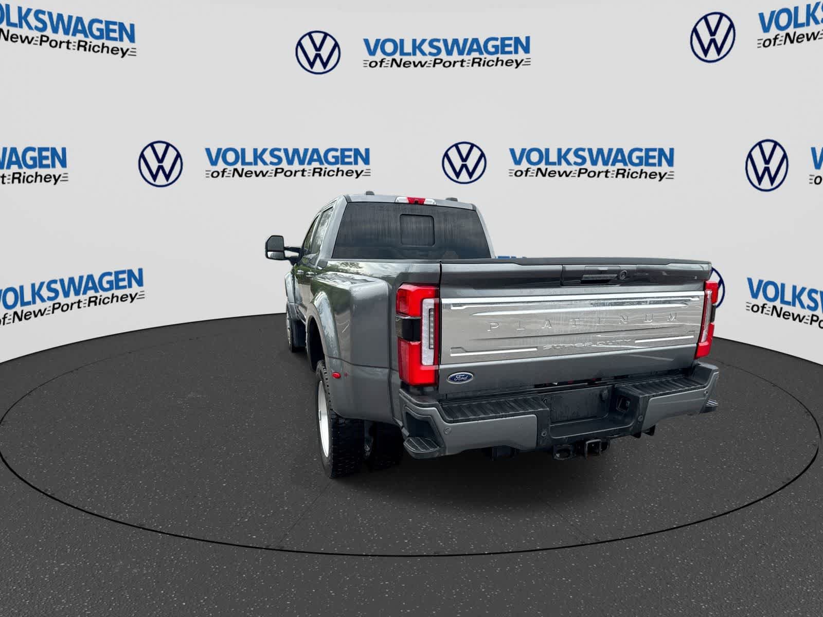 Used 2024 Ford F450 Platinum AWD/4WD image 12