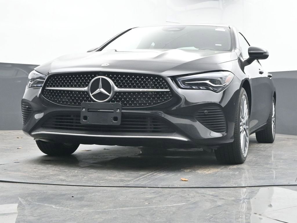 Used 2025 Mercedes-Benz CLA 250 4MATIC image 44