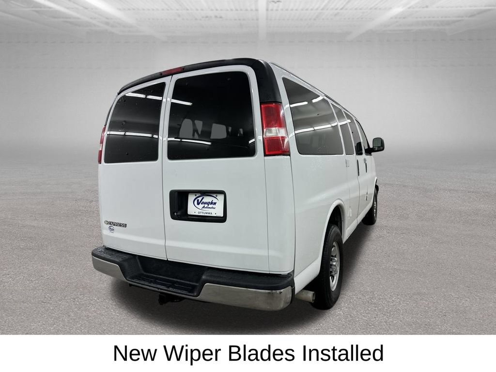 Used 2019 Chevrolet Express 3500 LT w/ LT Preferred Equipment Group RWD image 14