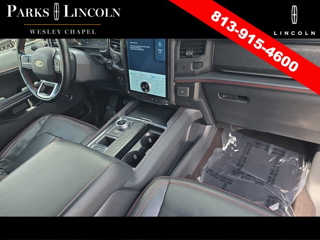 Used 2023 Ford Expedition Limited RWD image 10
