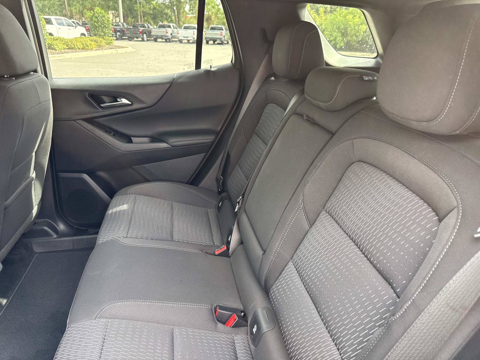 Used 2025 Chevrolet Equinox LT w/ Safety and Technology Package AWD/4WD image 11