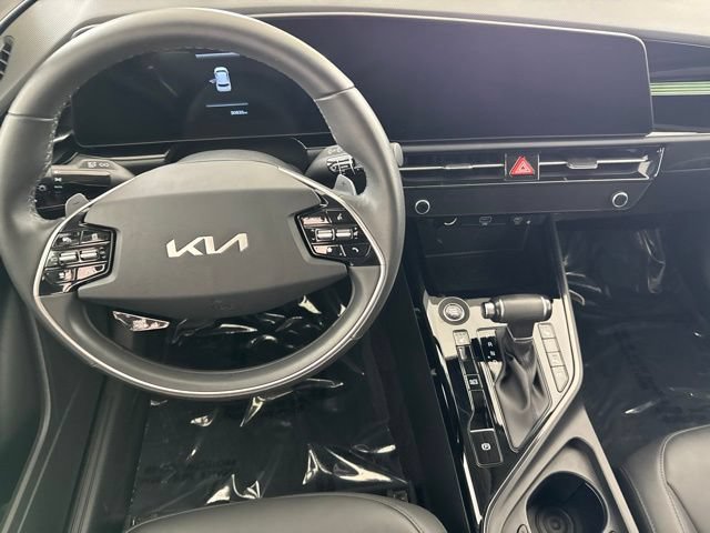 Certified 2024 Kia Niro EX FWD image 24