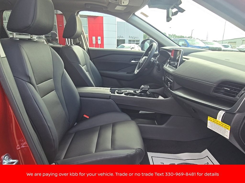 New 2026 Nissan Rogue Dark Armor AWD/4WD image 27