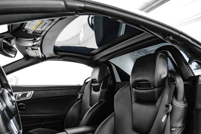 Used 2014 Mercedes-Benz SLK 250 image 31