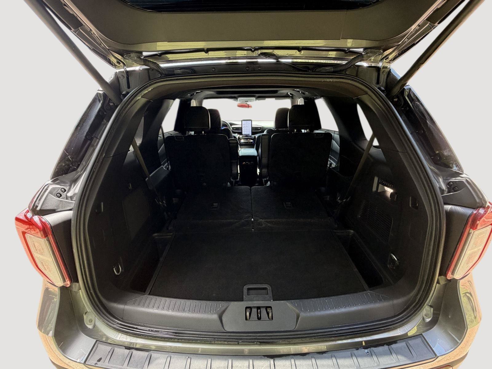 Used 2024 Ford Explorer ST w/ Equipment Group 401A AWD/4WD image 20