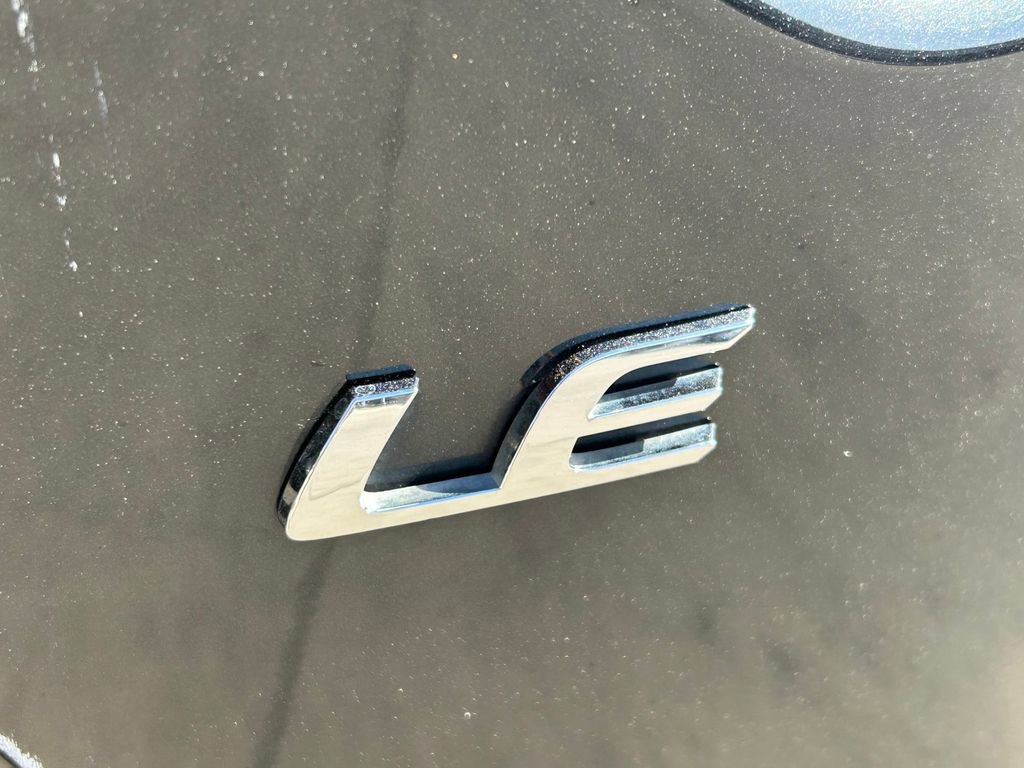 Used 2022 Toyota Corolla LE w/ LE Convenience Package image 13