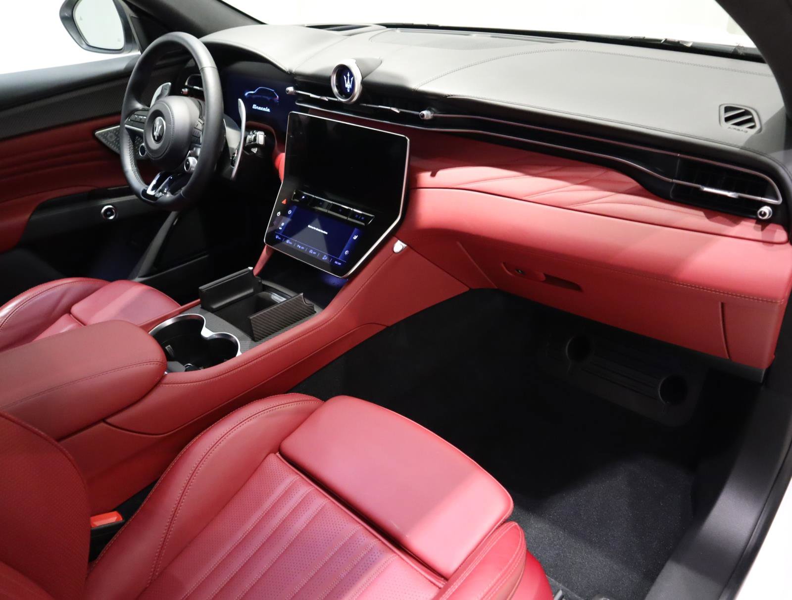 Used 2023 Maserati Grecale Modena image 18