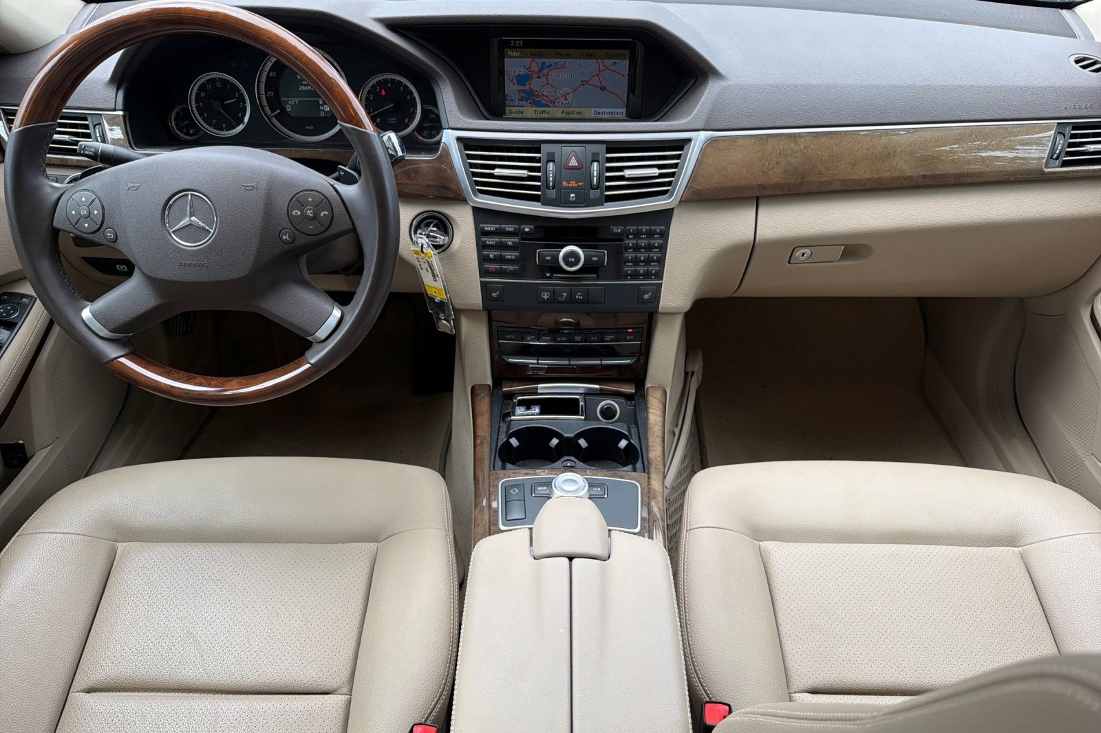 Used 2010 Mercedes-Benz E 350 Sedan image 17
