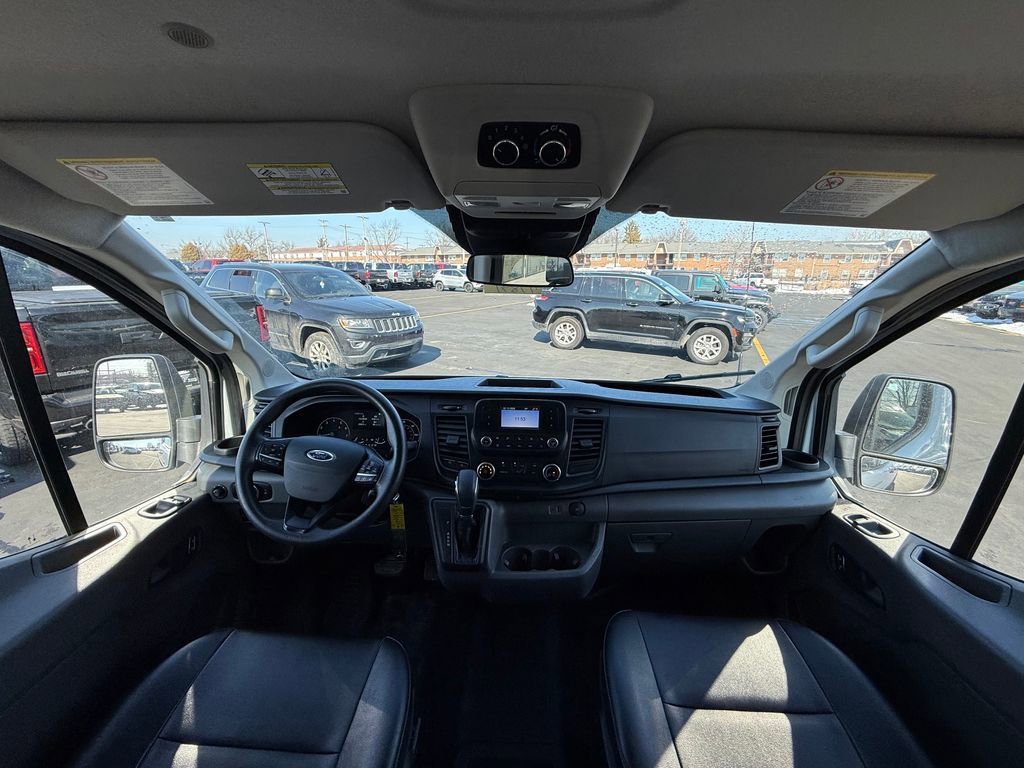 Used 2023 Ford Transit 350 XLT image 13