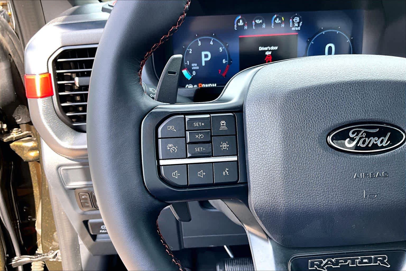 Used 2025 Ford F150 Raptor AWD/4WD image 24