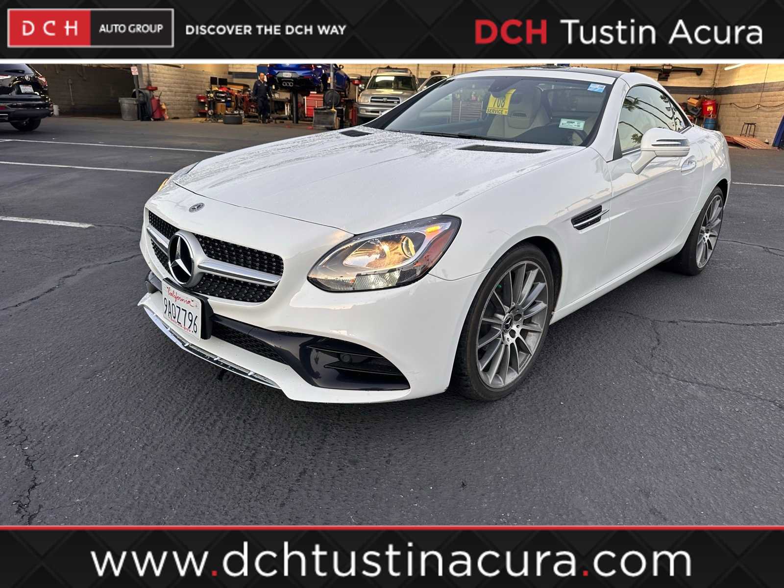 Used 2019 Mercedes-Benz SLC 300 SLC 300 image 1