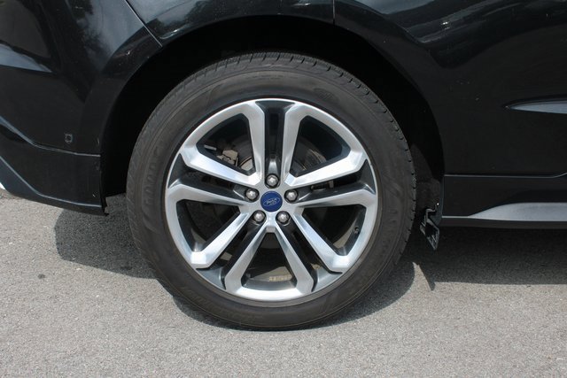 Used 2015 Ford Edge Sport w/ Equipment Group 401A image 43