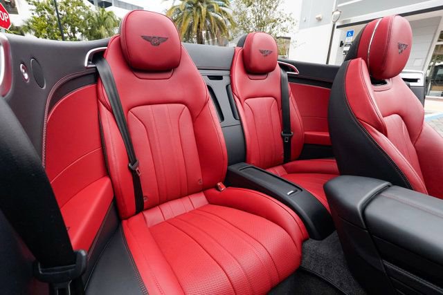 Used 2024 Bentley Continental GT V8 image 92