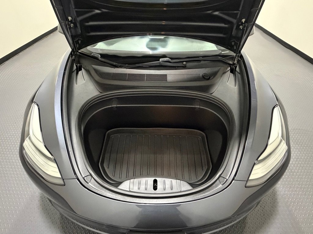 Used 2019 Tesla Model 3 Performance image 16