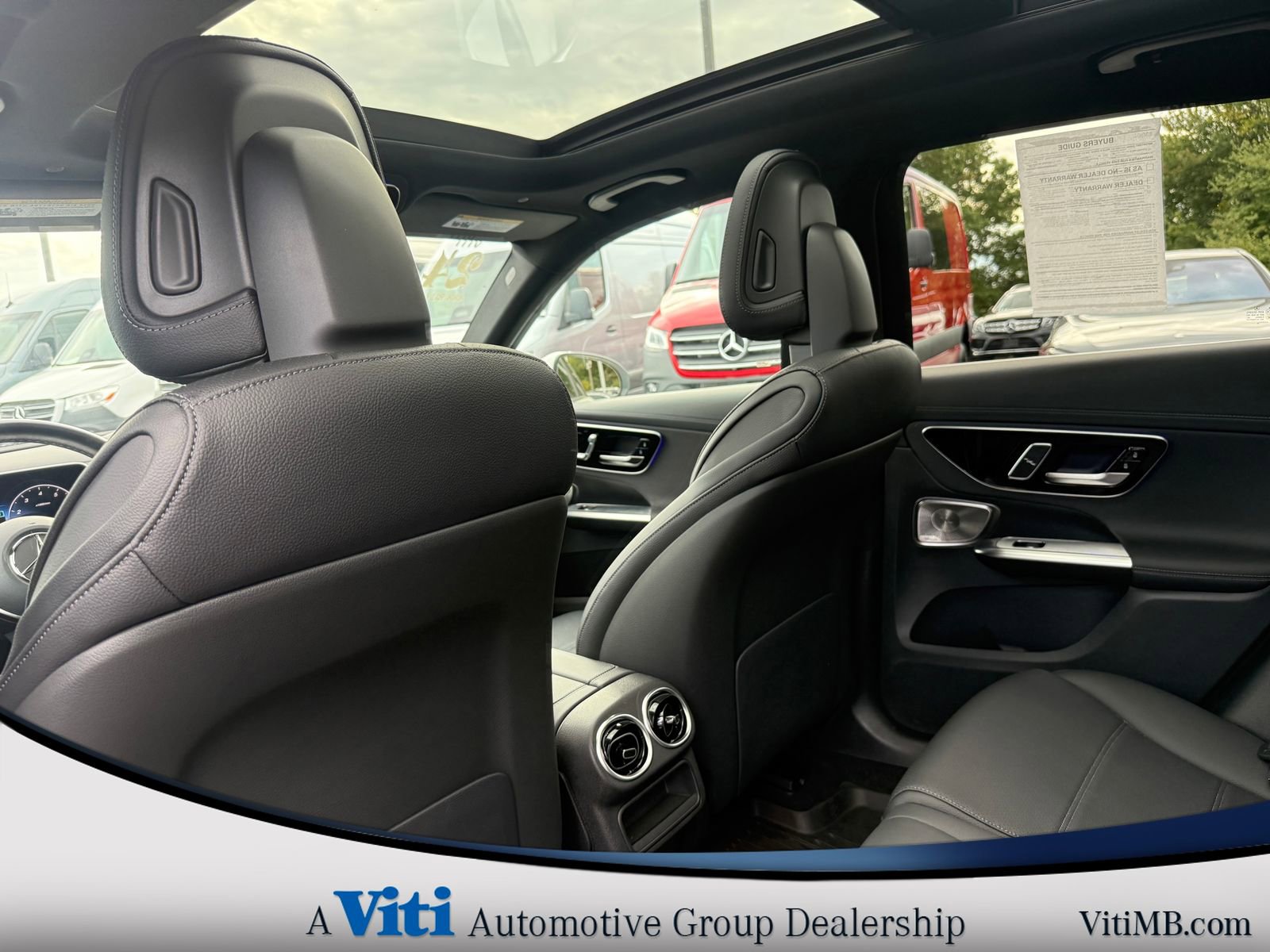 Certified 2024 Mercedes-Benz GLC 300 4MATIC image 21