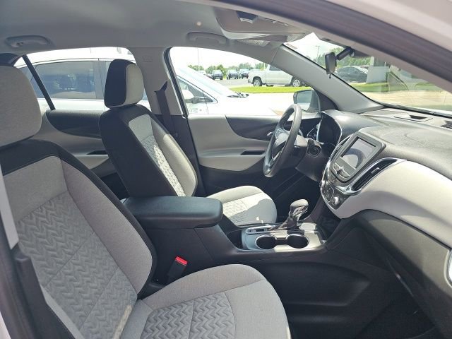 Used 2024 Chevrolet Equinox LS image 29