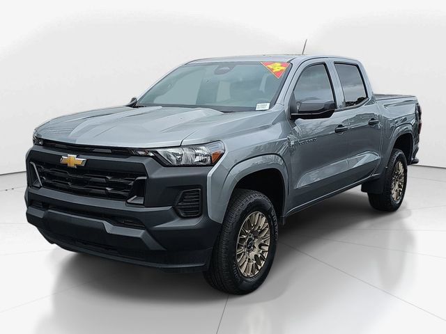 Used 2024 Chevrolet Colorado W/T image 7